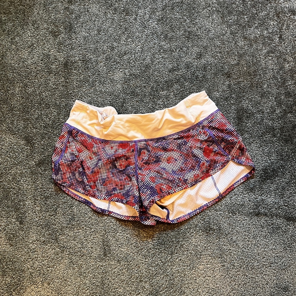 Lululemon speed shorts 2.5" size 6